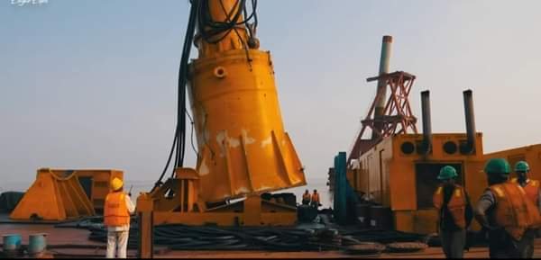 পদ্মা সেতুর হ্যামার